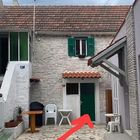 Lucas Apartment